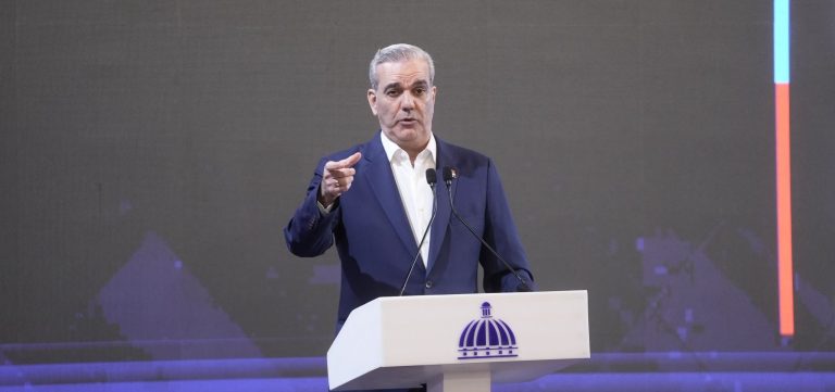 Presidente hace mas cambios en organismos del Gobierno de RD