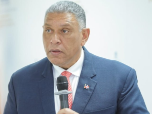 Cónsul RD apoya acción de Trump para capturar a Maduro